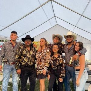 Meet your Posher, Dulce